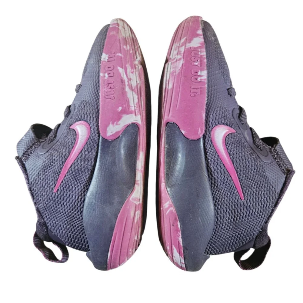 Nike IsoFly Toddler 8C Dark Raisin Pink Athletic Sneakers